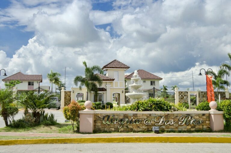 High-class living amidst nature’s beauty
