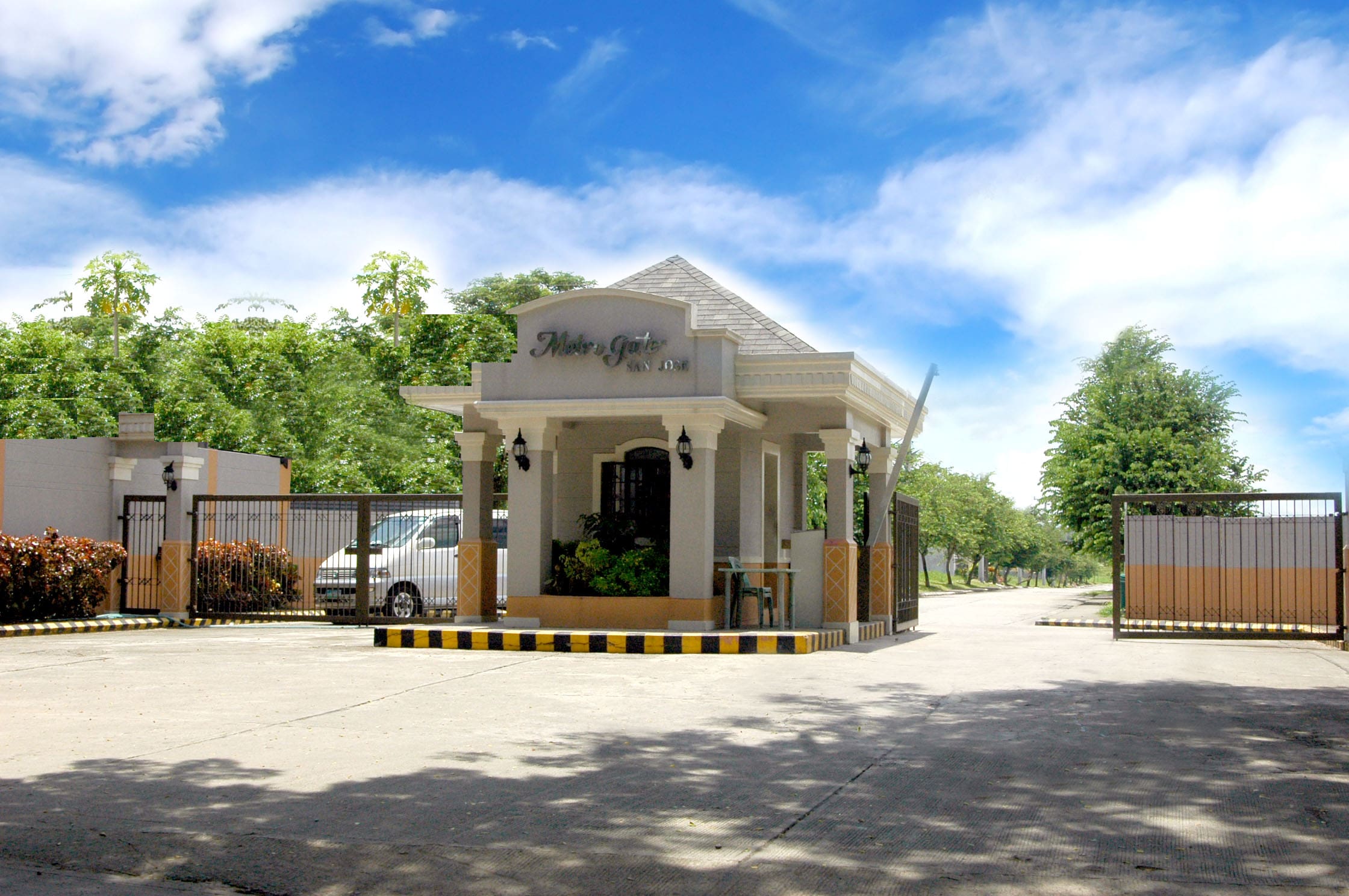 MetroGate San Jose Entrance Gate